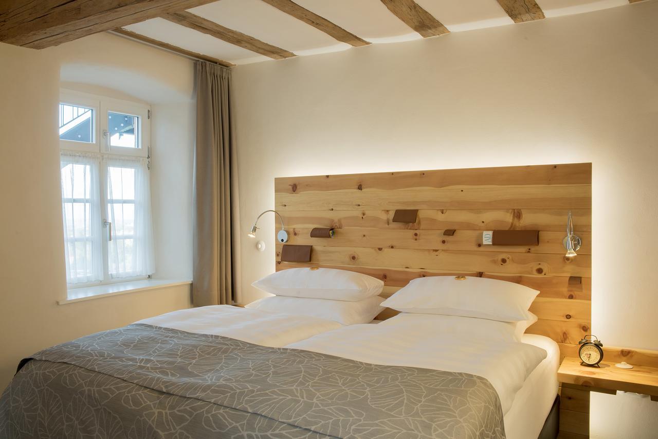 Burggarten Appartements Neuleiningen Екстериор снимка